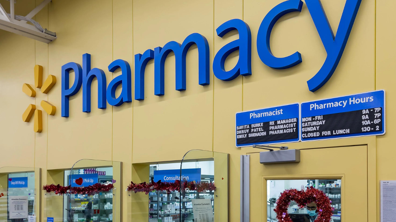 Walmart pharmacies and specialty pharmacies have been working to help treat a large variety of conditions starting with the flu all the way to cancer. The SPOCs offer personalized, affordable care for all. However, the latest SPOCs spread across the country are more HIV-focused. © The Toidi - stock.adobe.com